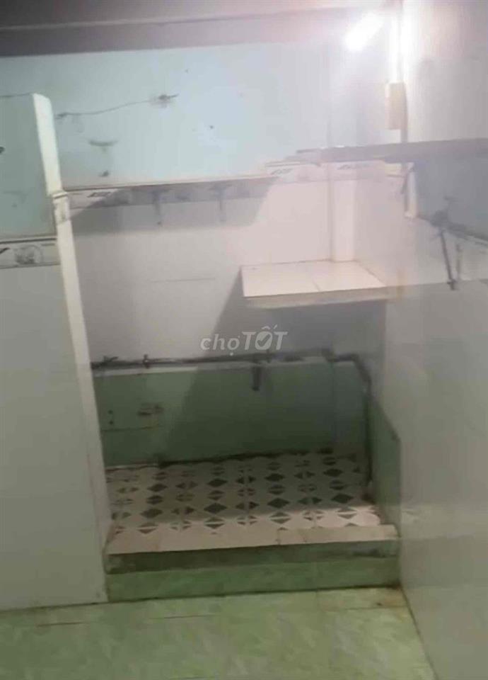 Phòng trọ giá rẻ gần vòng xoay An Lạc