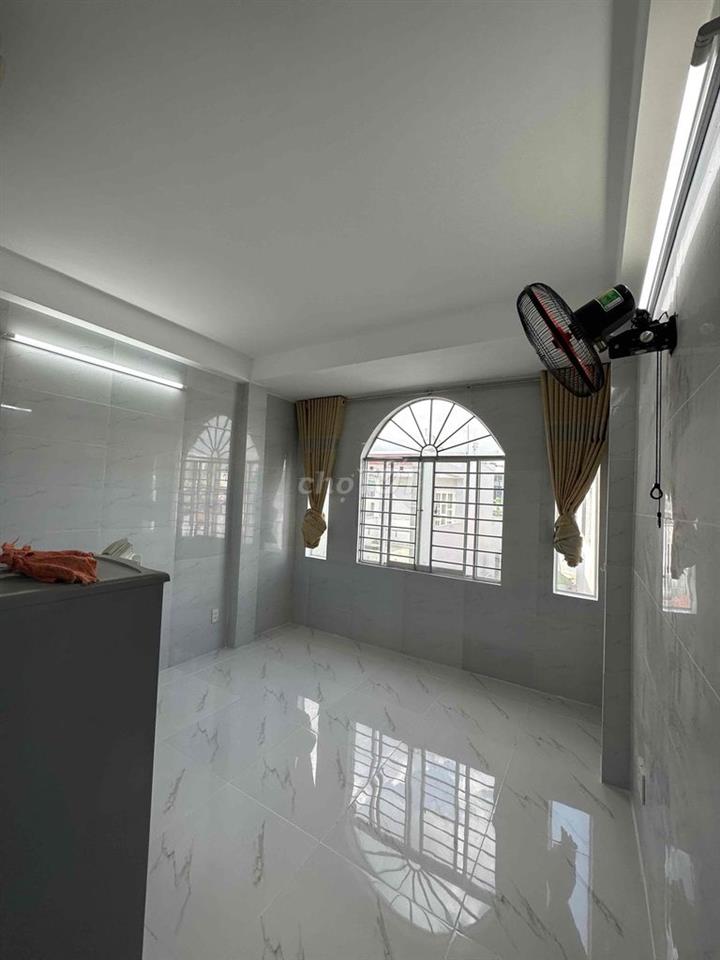 Phòng trọ sạch sẽ an ninh Âu Dương Lân