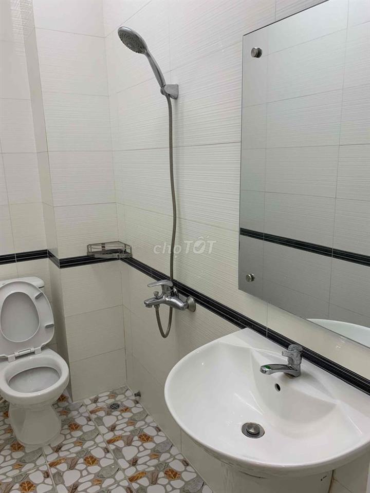 Nhà cho thuê Âu Dương Lân, hẻm xe hơi, an ninh, mới xây