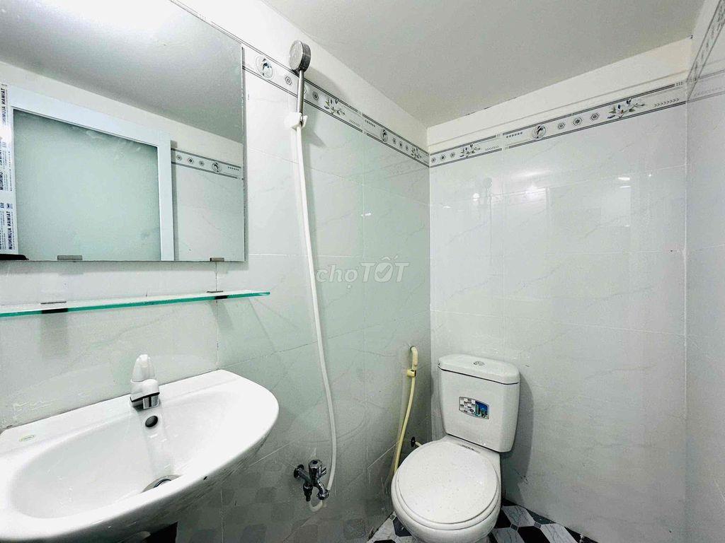 PHÒNG TRỌ 1 TRỆT 1 LẦU - NGAY HIỆP BÌNH - THỦ ĐỨC