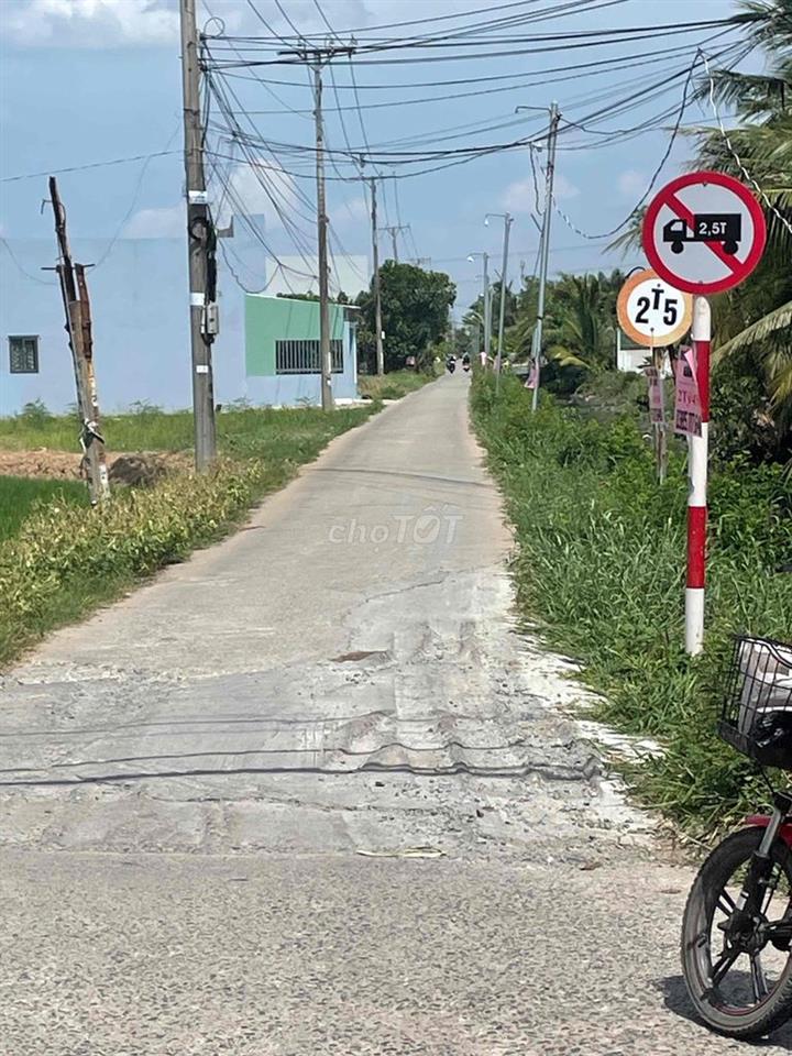 Chính chủ 100% thổ cư