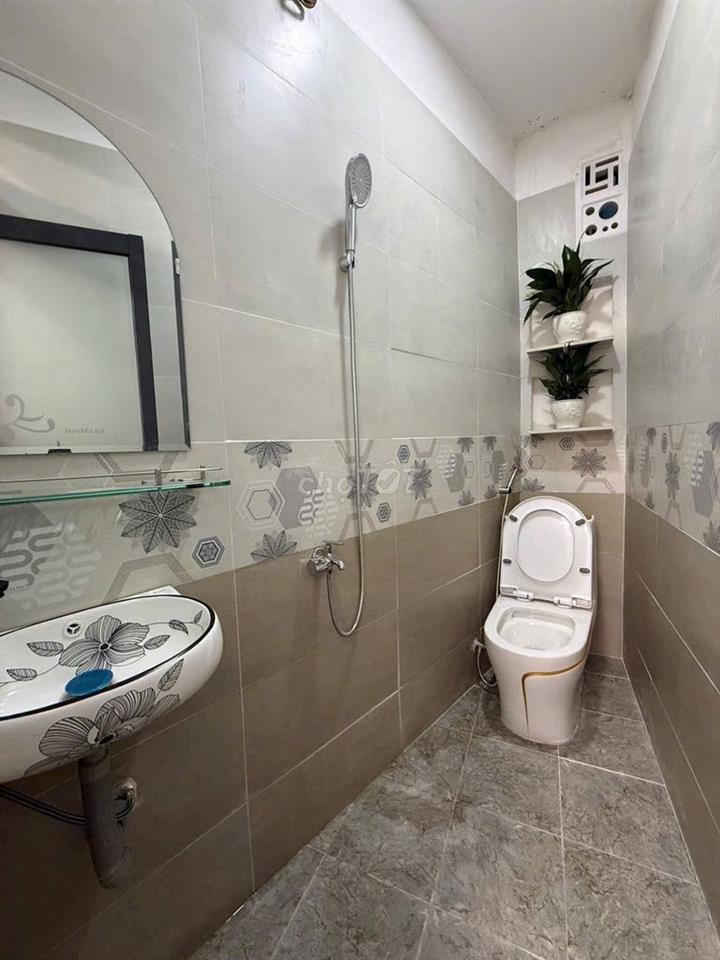 CC gửi ACE MG Nhà hẻm 6m thông Đường số 9 BHH, 43.5m2 3.5 tỷ