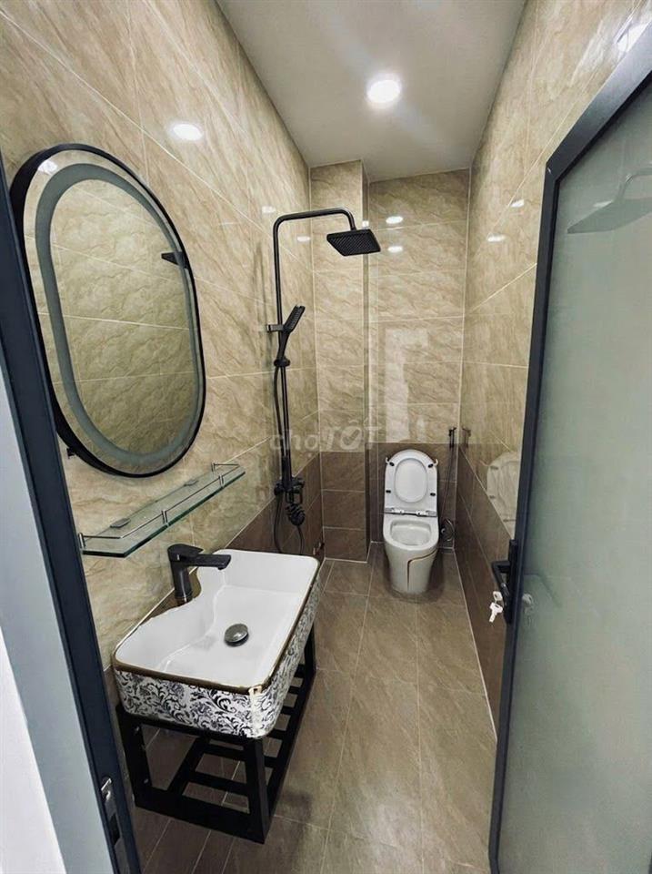 CC gửi ACE MG Nhà 4 tầng chợ Da Sà khu Tên Lửa 4.25x19m có PN trệt