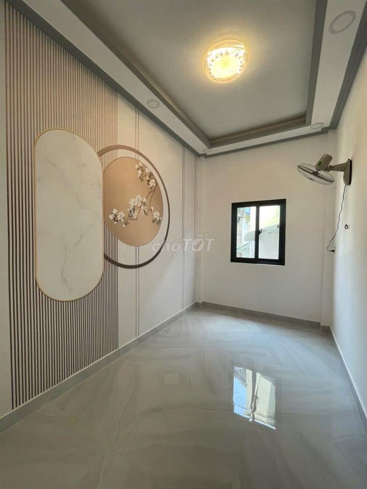 CC gửi ACE MG nhà An Dương Vương Q6, ngang khủng 5.5m, 4PN-4WC