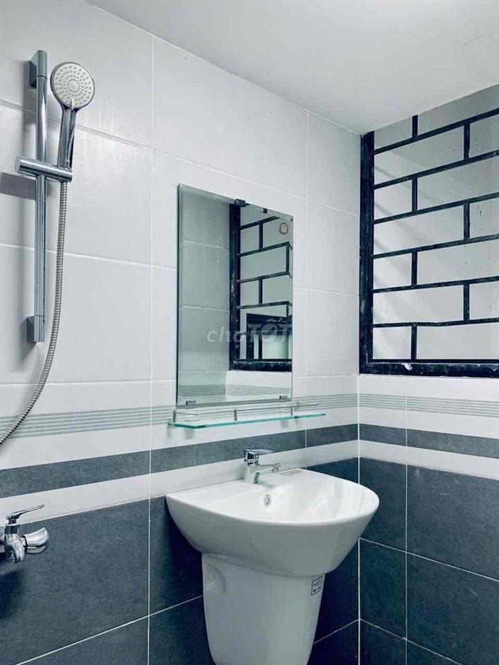 DUPLEX GÁC CAO-FULL NỘI THẤT-GẦN TRUNG TÂM Q7-KCX-UFM