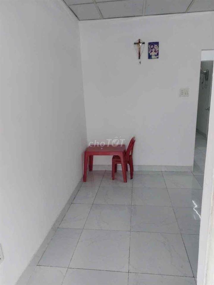 cần bán gấp nhà