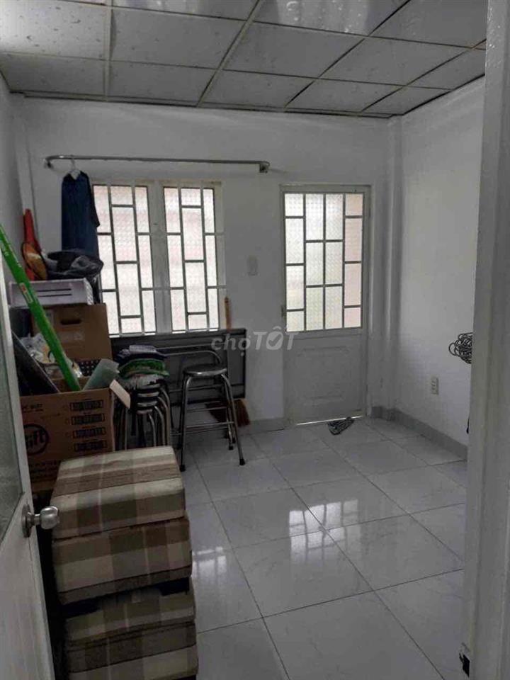 cần bán gấp nhà