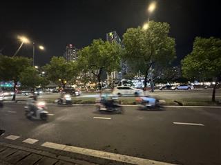nhà nguyên căn