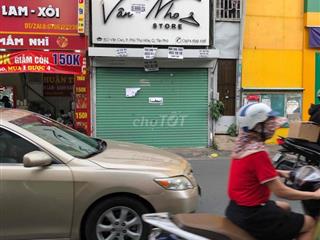 Bán nhà MT số 30 đường Văn Cao Phường Phú Thọ Hoà Tân Phú