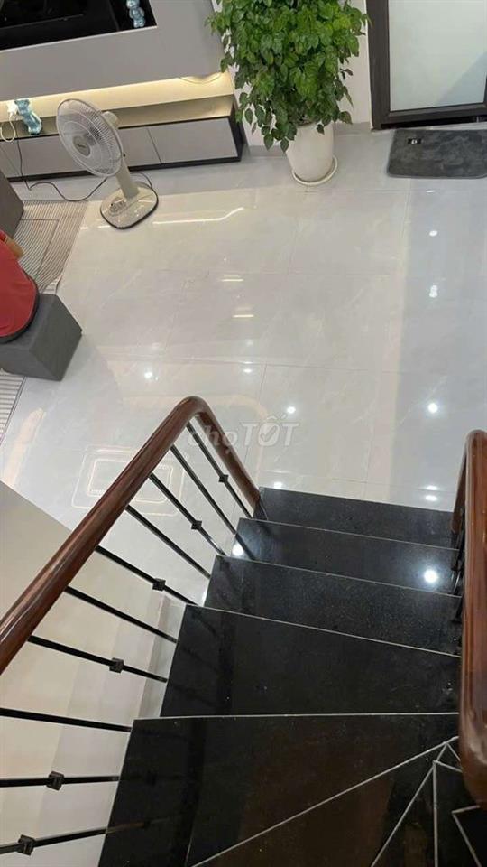cho thuê nhà 5 tầng, 3pn