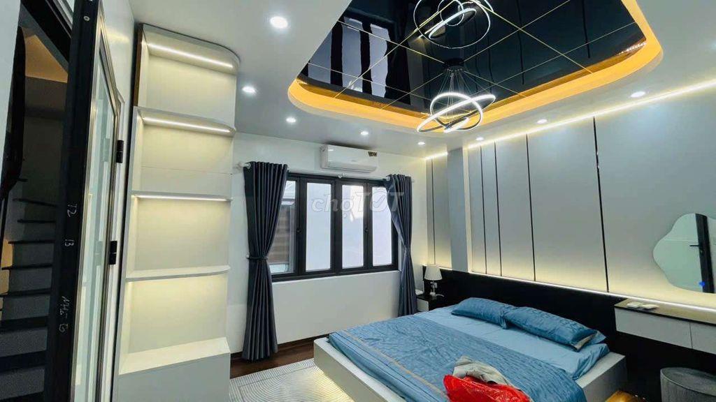 cho thuê nhà 5 tầng, 3pn
