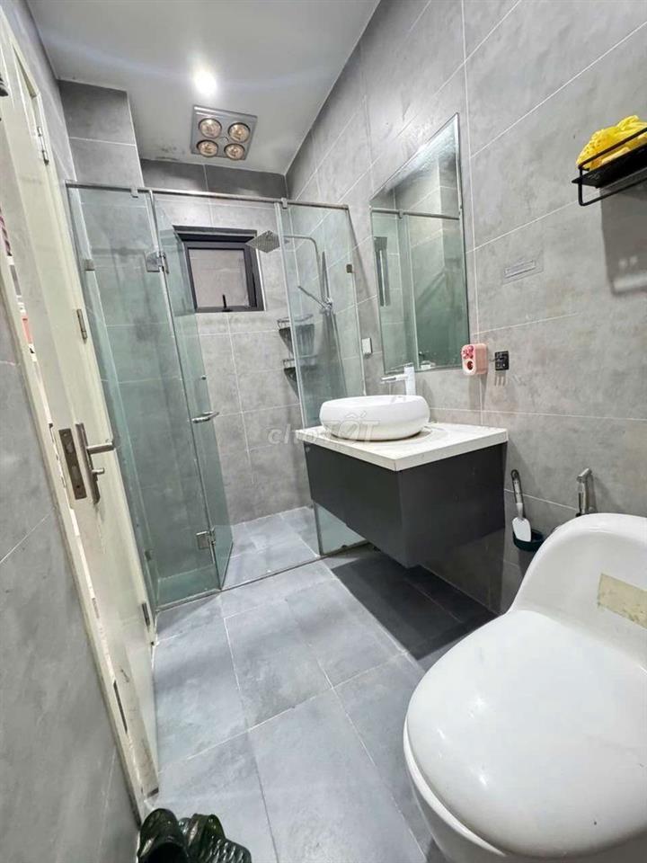 Bán căn hộ chung cư