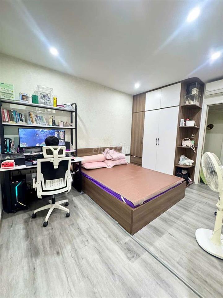 Bán căn hộ chung cư
