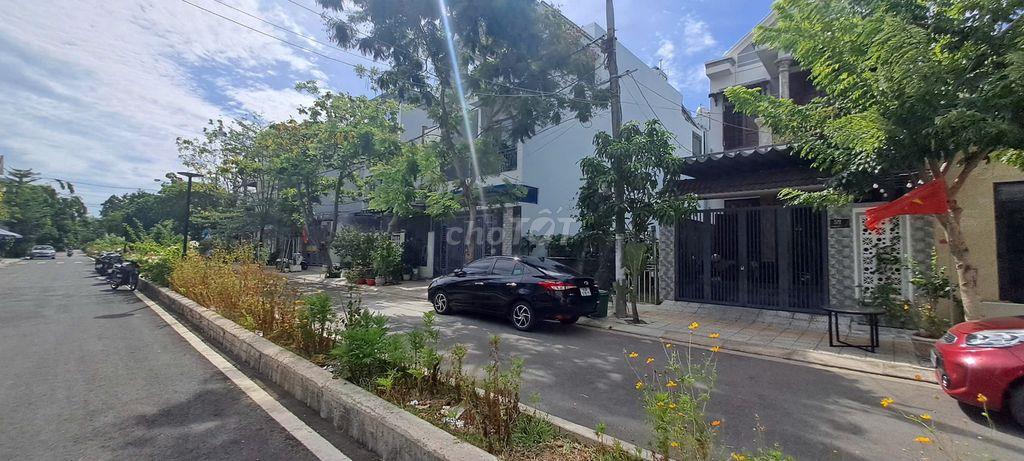 Cho thuê 100m2 đất Phong Bắc 11 Hòa Thọ Đông