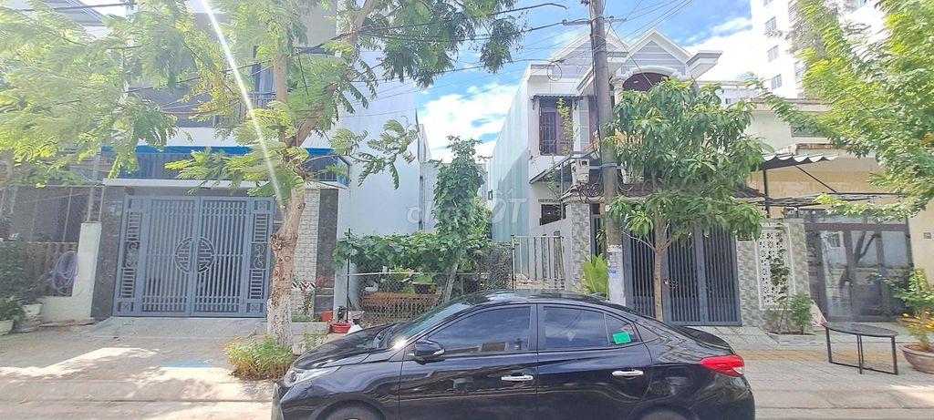 Cho thuê 100m2 đất Phong Bắc 11 Hòa Thọ Đông