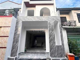 Thanh lý nhà mới xây Thủ Khoa Huân P. Bình Chuẩn sổ sẵn