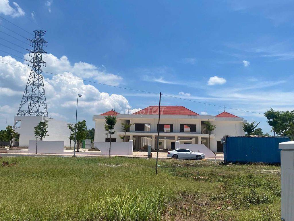 Cần bán gấp lô đất 70m2, MT DT741, gần KCN vsip 2, đã có sổ riêng