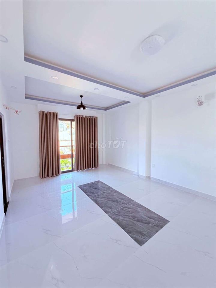 HẺM XE HƠI THÔNG ☆ 5 TẦNG BTCT ☆
