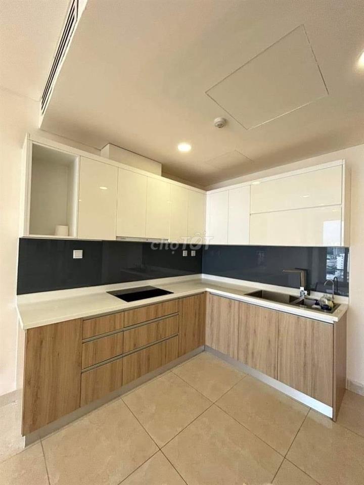 Cho thuê chung cư Bàu Cát, Hồng Lạc, 1Pn, có ban công giá thuê 7tr5/th