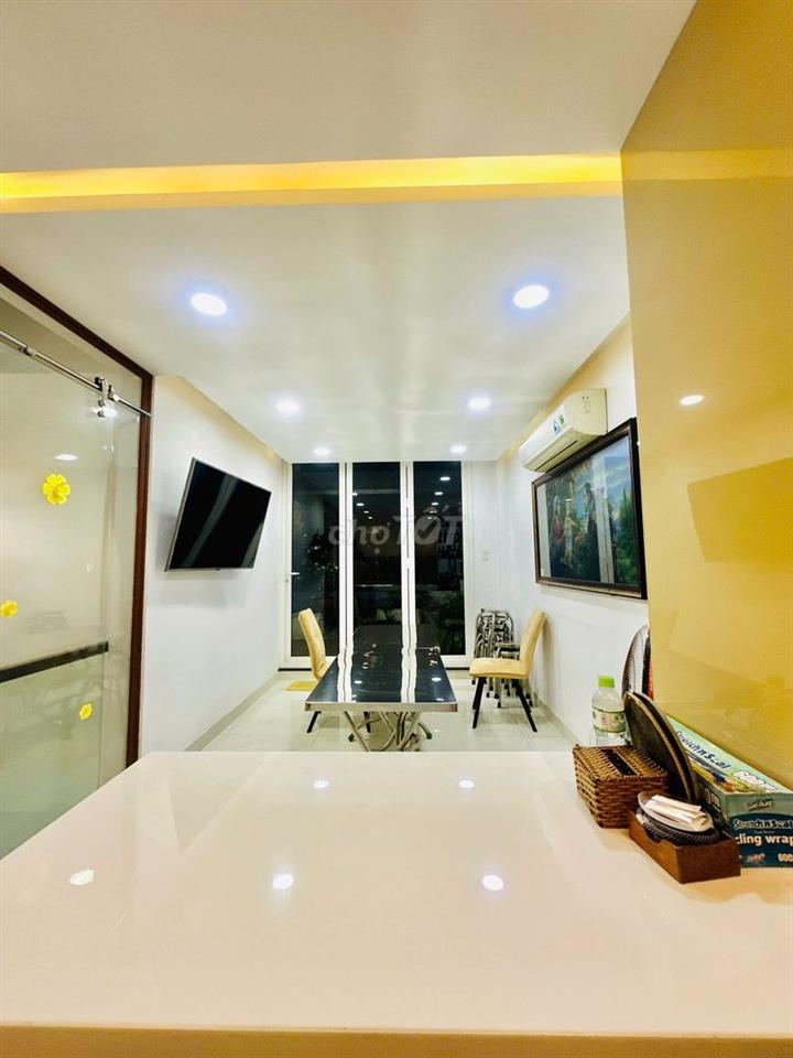 Cho thuê nhà khu K300 đường Nguyễn Minh Hoàng - DT 6m x18m, Hầm 3 Lầu