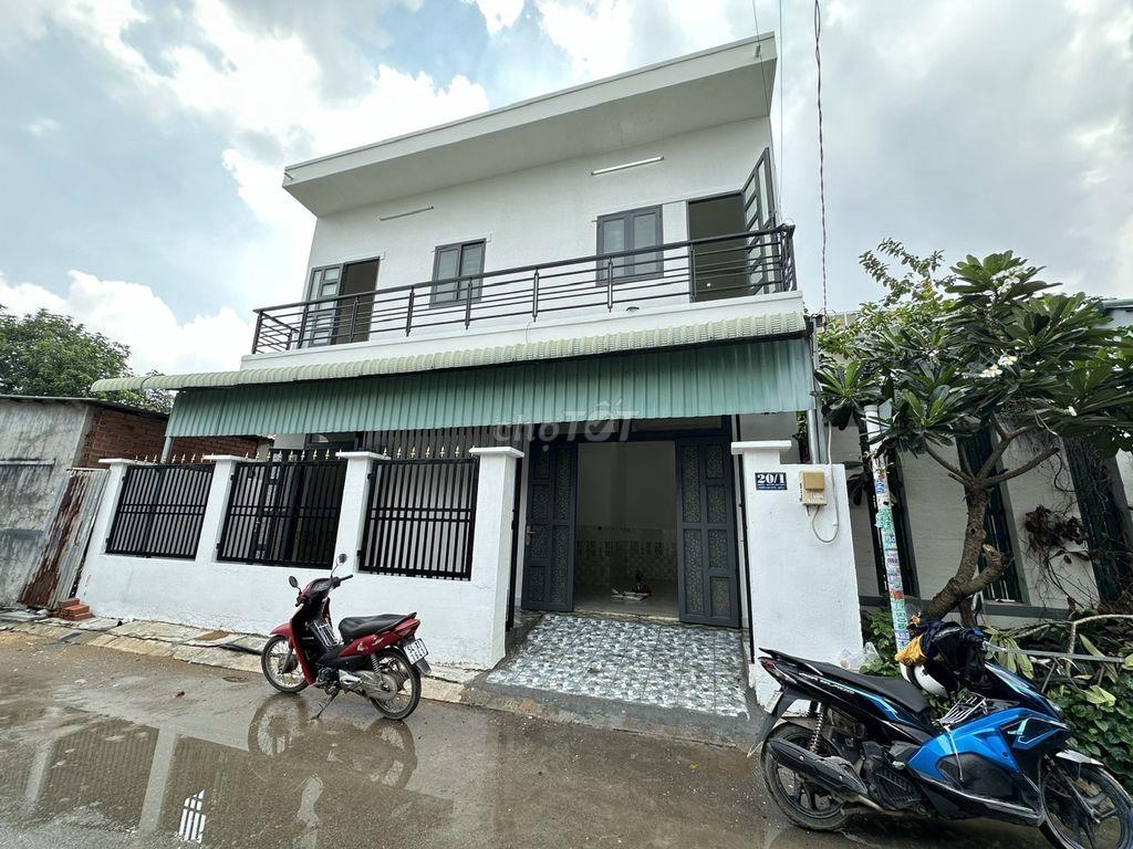 Bán nhà 1 trệt, 1 lầu