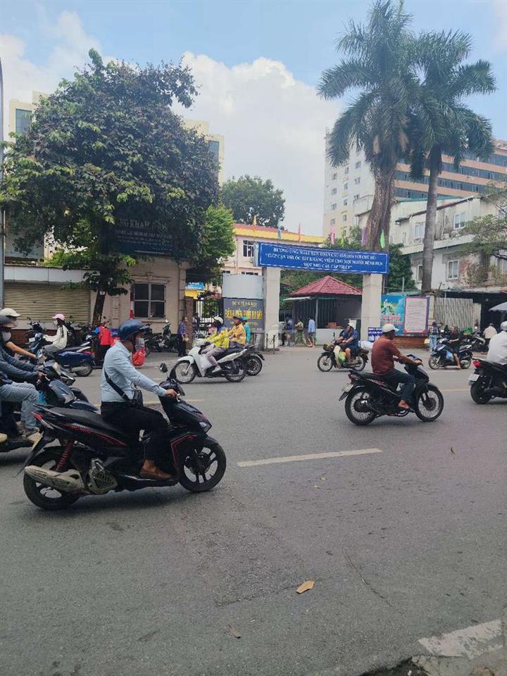 Cho thuê cửa hàng 