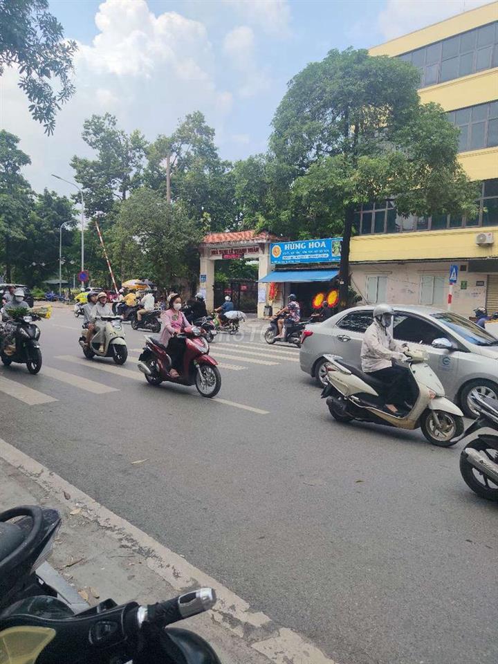 Cho thuê cửa hàng 