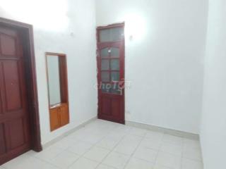 Phòng Xã Đàn Khu Trung Tâm Giờ Tự Do 2tr2 2tr5
