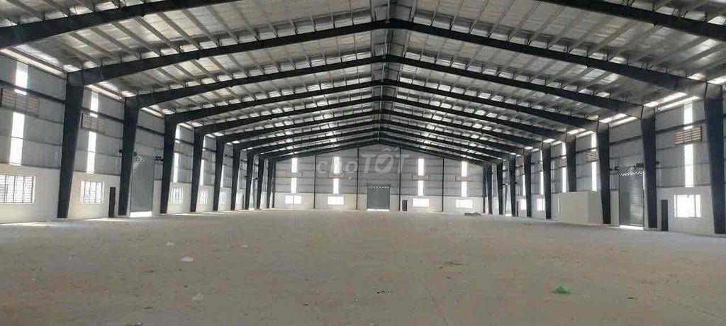 Cho thuê kho xưởng đường chu huy Mân dt240m2