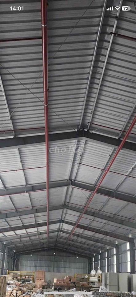 Cho thuê kho xưởng đường chu huy Mân dt240m2