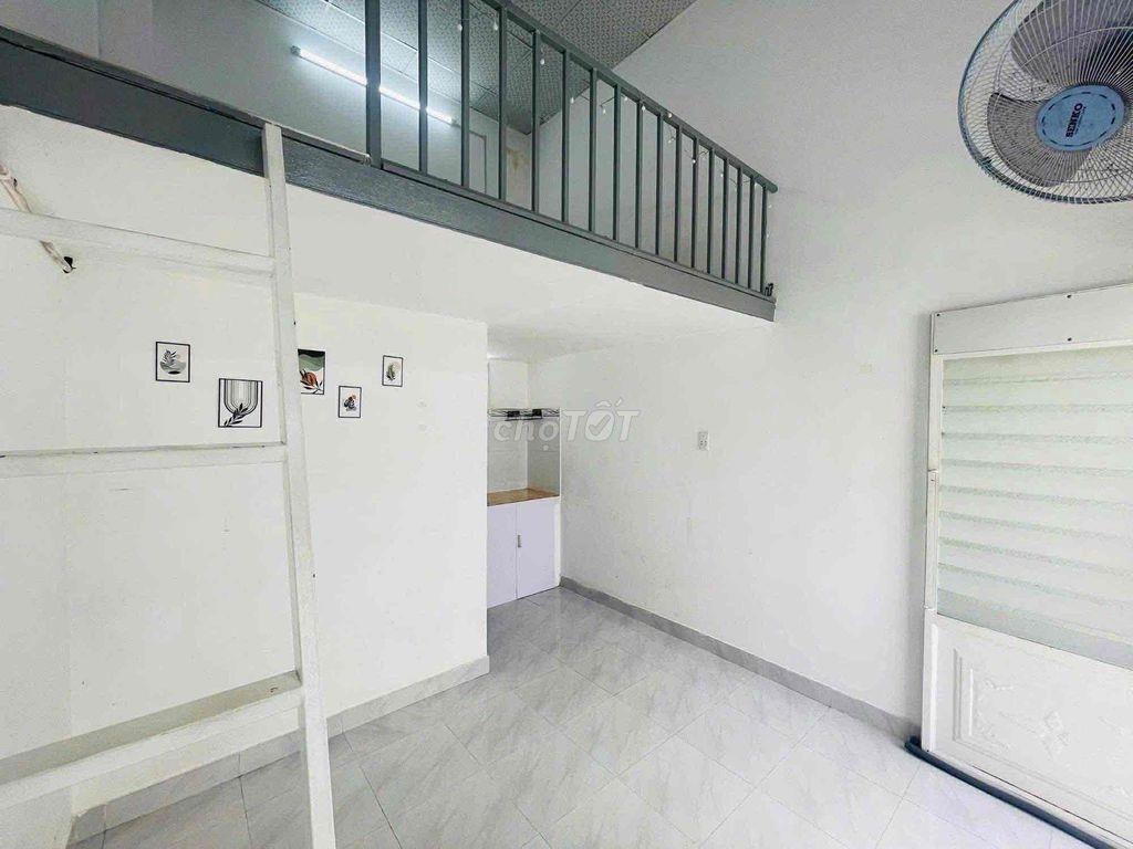 trọ thạnh lộc, gác cao