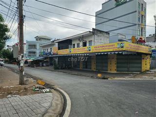 4 căn góc sau lưng bệnh viện ĐKAG