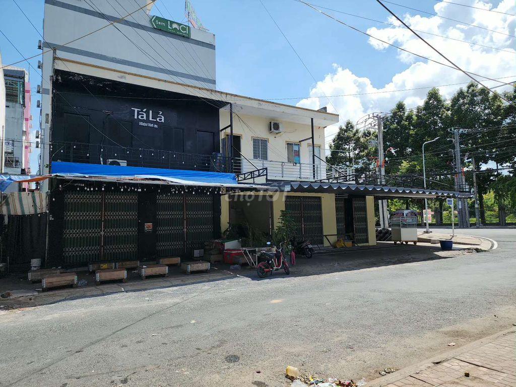 4 căn góc sau lưng bệnh viện ĐKAG