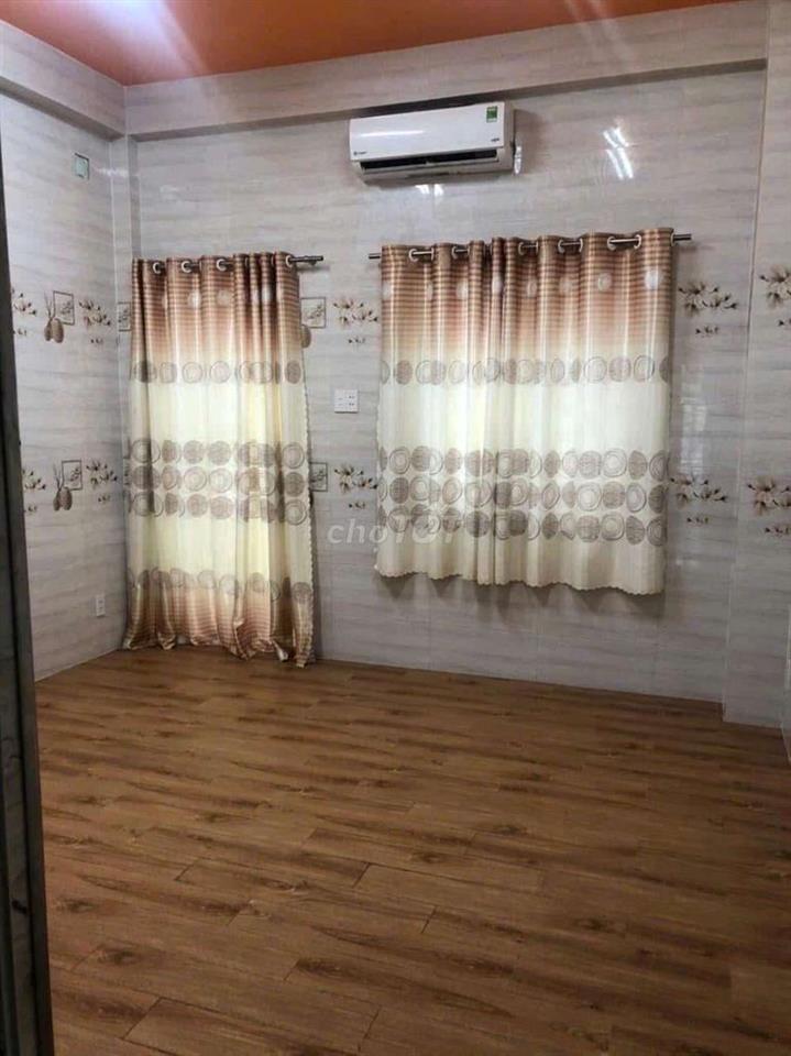 bán nhà mặt tiền gần aeon 68m là tới 