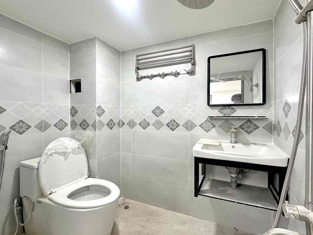 Cho thuê phòng gần chợ Phú Lâm, đường Bà Hom