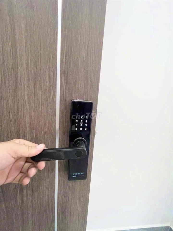 Cho thuê phòng khu Bàu Cát,đầy đủ nội thất