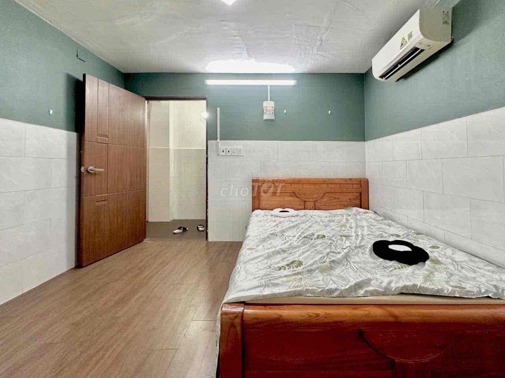 Phòng full nội thất, có chổ đậu Oto