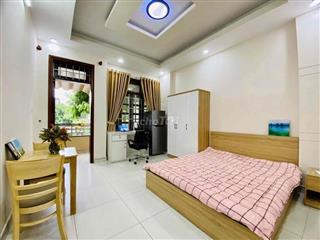 Phòng Trọ Ban Công Hoàng Hoa Thám, full nội thất