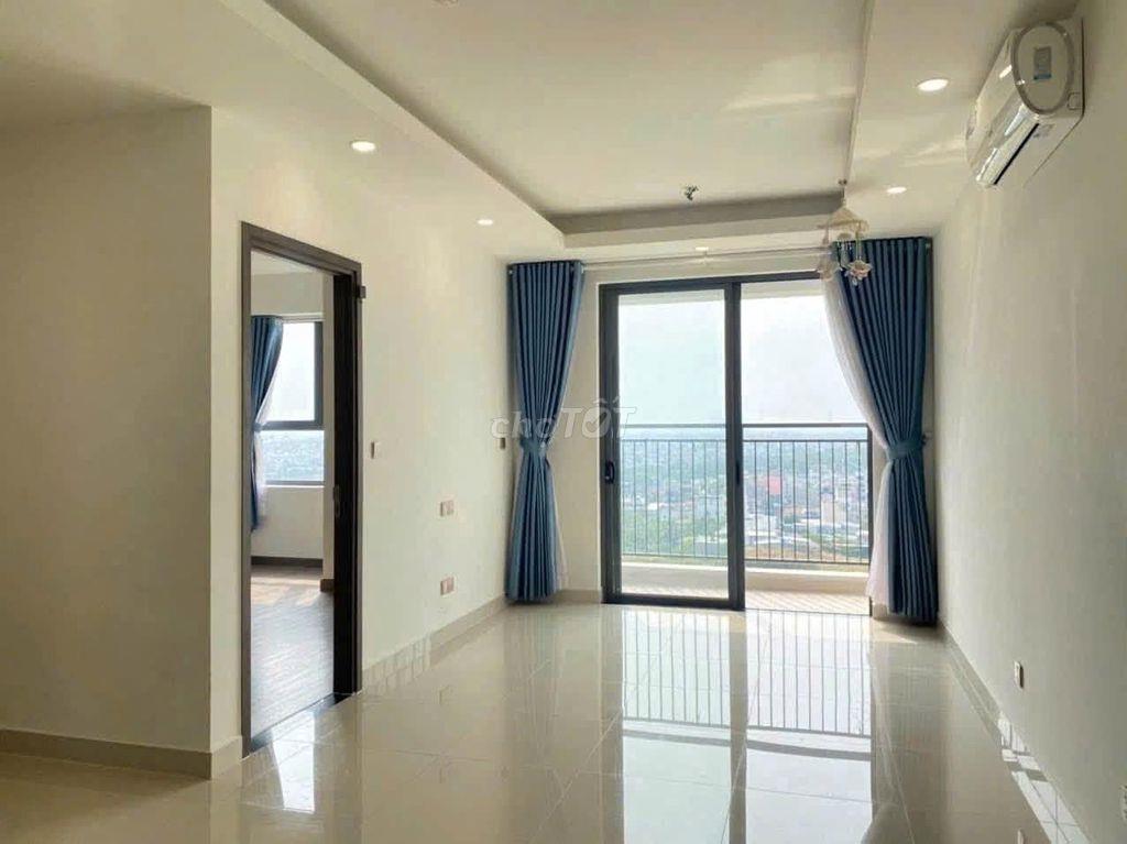 Chung cư Bàu Cát 2, giá thuê 7,5 triệu, có ban công, 1 PN ko nội thất