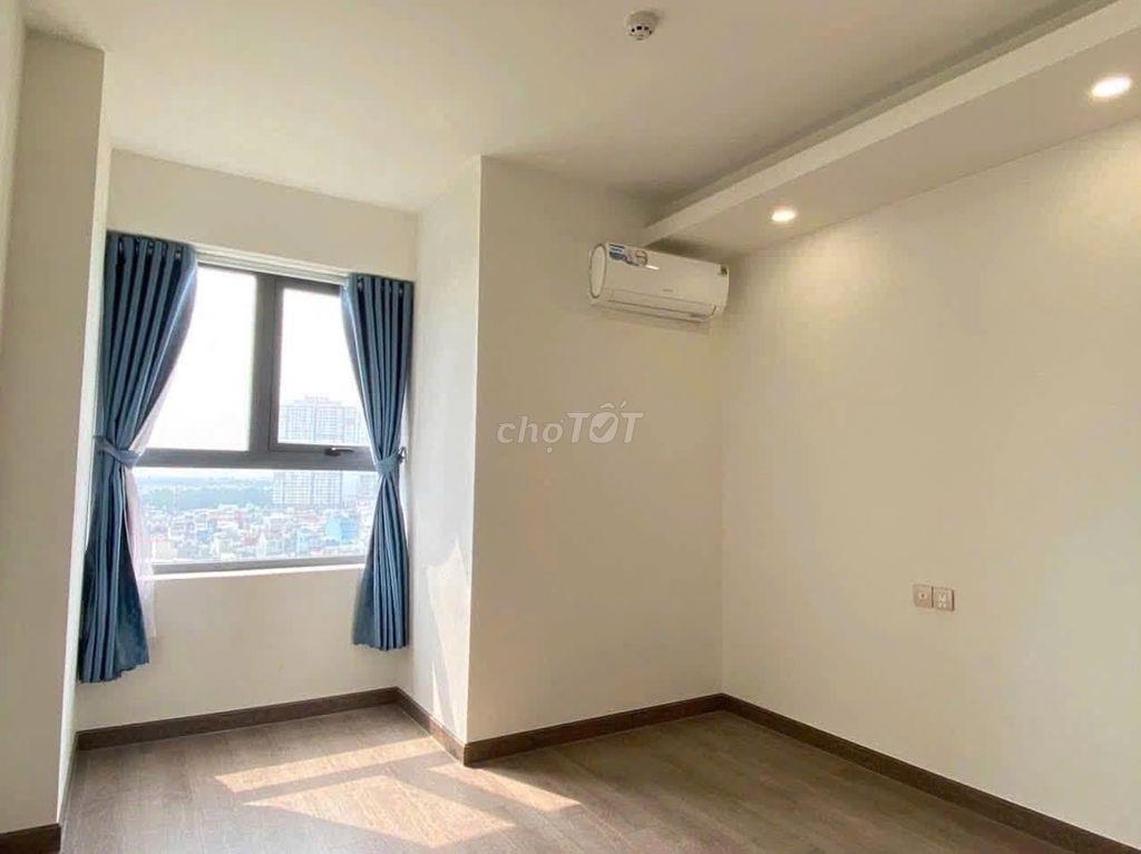 Chung cư Bàu Cát 2, giá thuê 7,5 triệu, có ban công, 1 PN ko nội thất