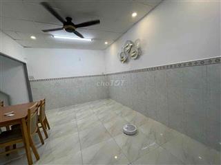 cho thuê nhà nguyên căn đường Nguyễn Văn Công