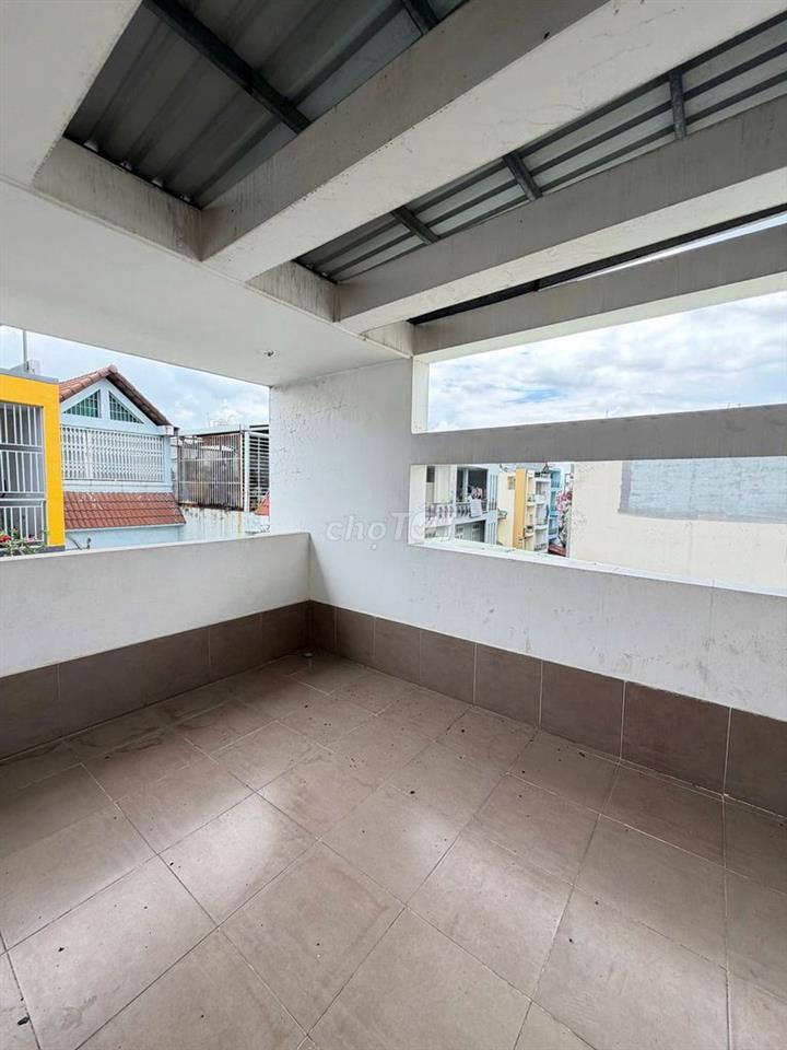 Nhà cho thuê PHẠM VĂN CHIÊU, gần trường học và chợ, khu dân cư an ninh