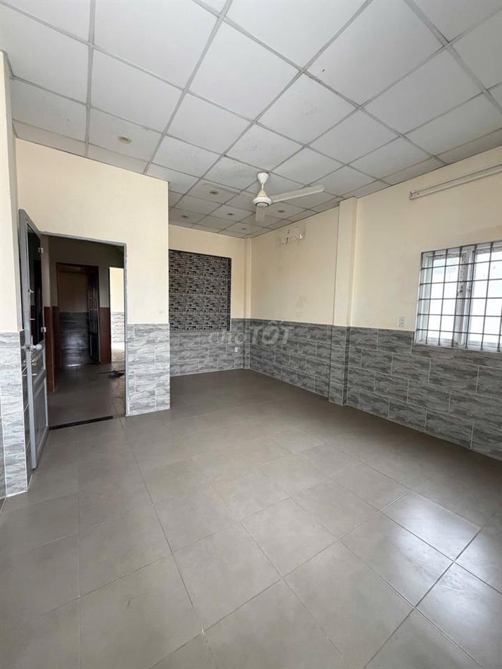 Nhà cho thuê PHẠM VĂN CHIÊU, gần trường học và chợ, khu dân cư an ninh