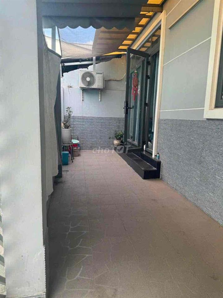 Liền kề KDC BỘ CÔNG AN (Q7): Ngang 9M Hiếm có , sổ hồng riêng , có sân