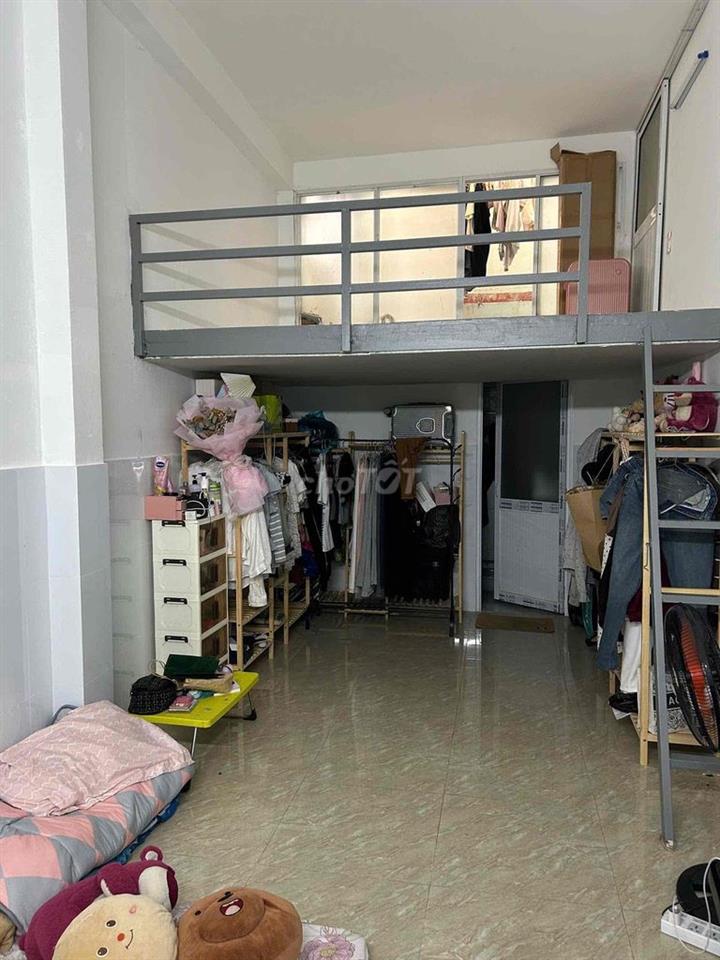 tìm bạn ở ghép