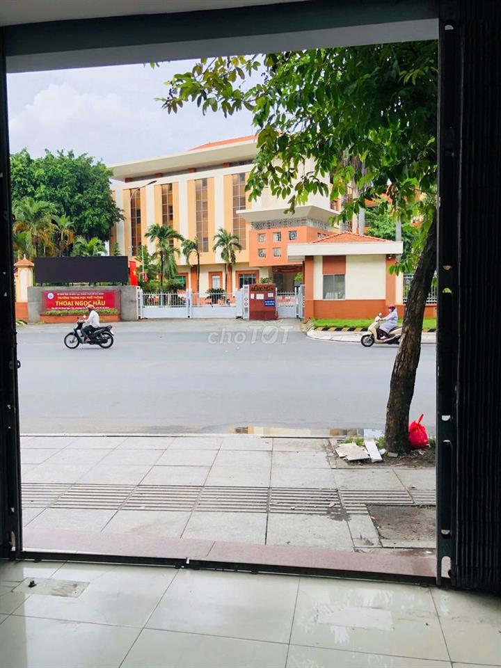 CHO THUÊ NHÀ NGUYÊN CĂN CHÍNH CHỦ MẶT TIỀN ĐƯỜNG LŨY BÁN BÍCH