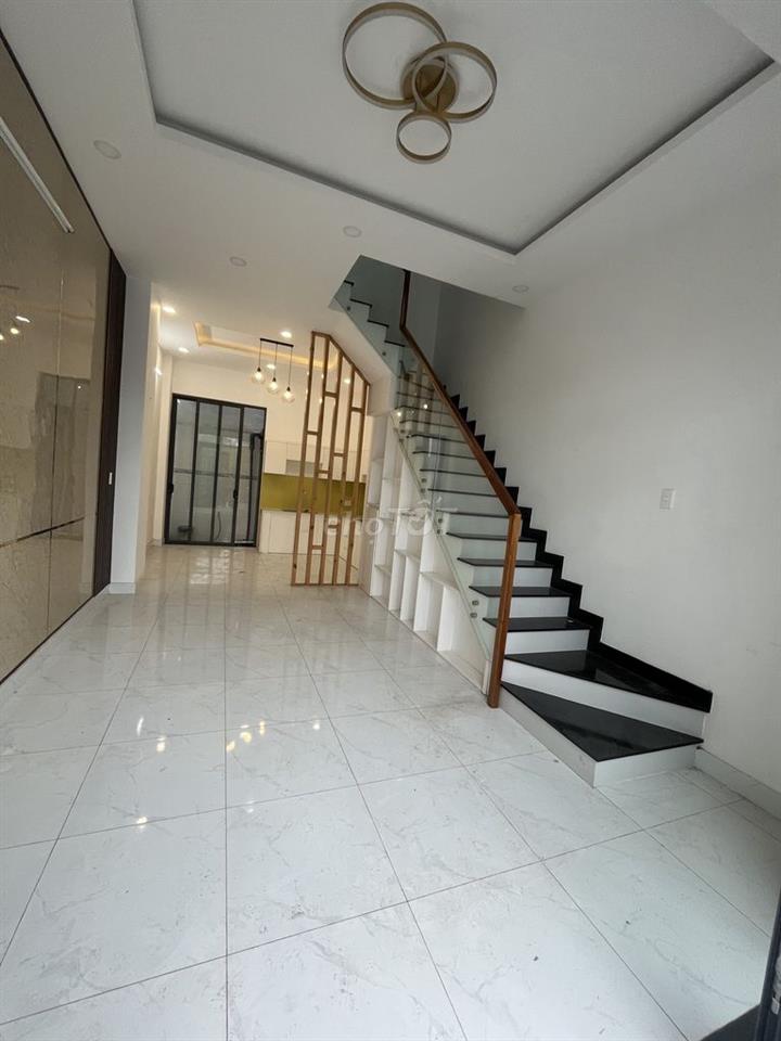 Phòng cho thuê trong nhà ở, Long Thuận (Quận 9 cũ)