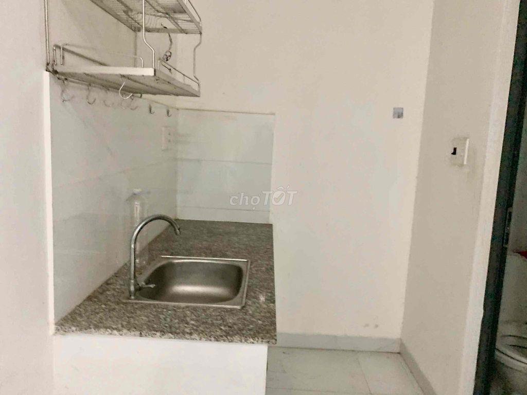 Pass trọ mới mặt tiền Nam Hoà