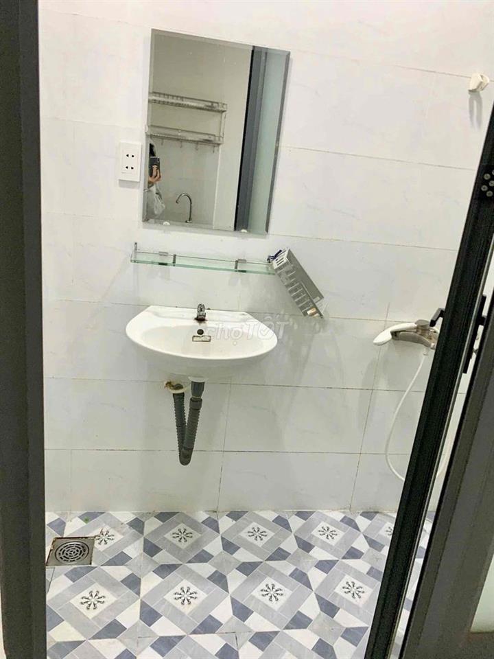 Pass trọ mới mặt tiền Nam Hoà