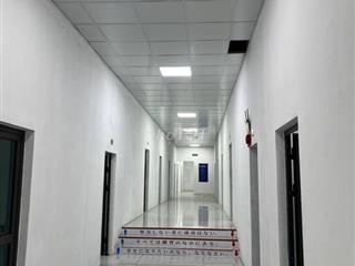 CHO THUÊ VĂN PHÒNG / TRUNG TÂM 700M2 MẶT TIỀN ĐƯỜNG GẦN KCN NỘI BÀI